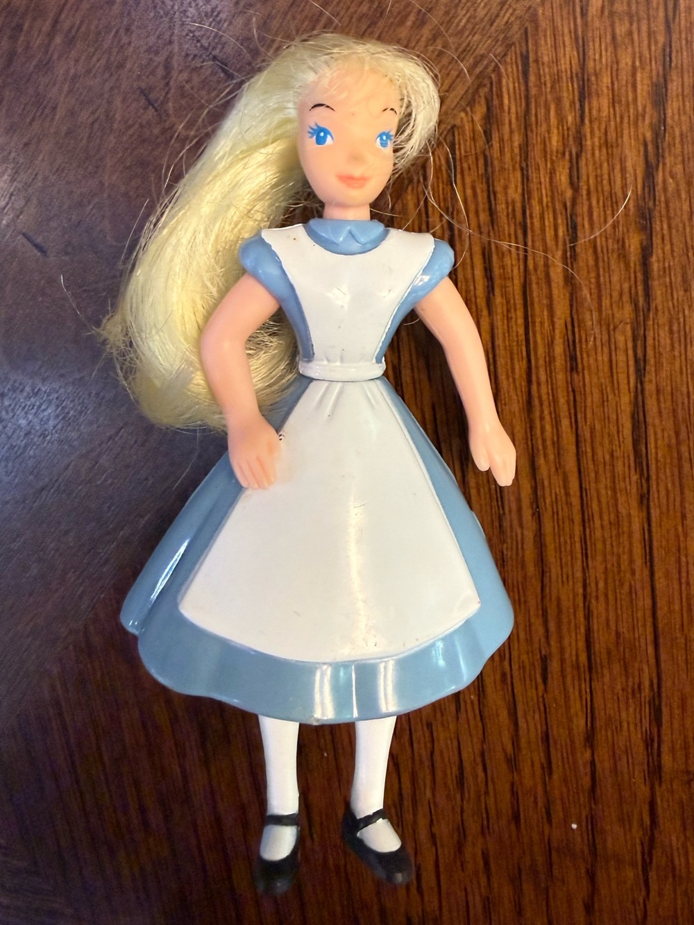 1995 Alice In Wonderland 4" McDonald's Masterpiece Collection Figure Disney